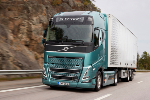 volvo-fh-electric-on-the-road